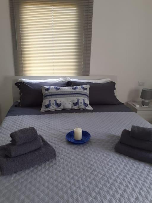Casa Vacanze Con Giardino I Girasoli - Cin It 09006 - 9 C 2000 R4042- سورسو المظهر الخارجي الصورة