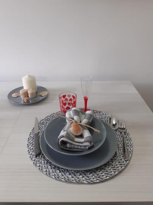 Casa Vacanze Con Giardino I Girasoli - Cin It 09006 - 9 C 2000 R4042- سورسو المظهر الخارجي الصورة