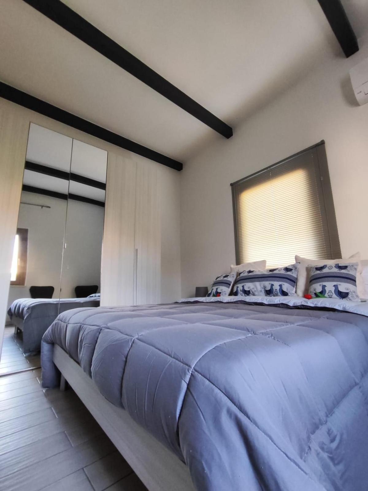 Casa Vacanze Con Giardino I Girasoli - Cin It 09006 - 9 C 2000 R4042- سورسو المظهر الخارجي الصورة