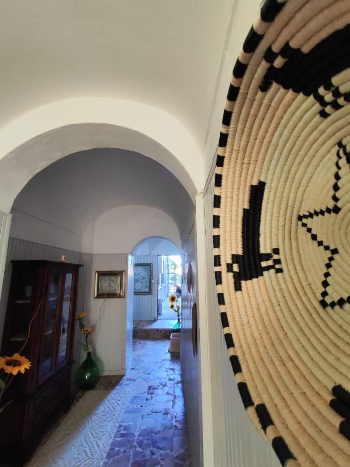 Casa Vacanze Con Giardino I Girasoli - Cin It 09006 - 9 C 2000 R4042- سورسو المظهر الخارجي الصورة