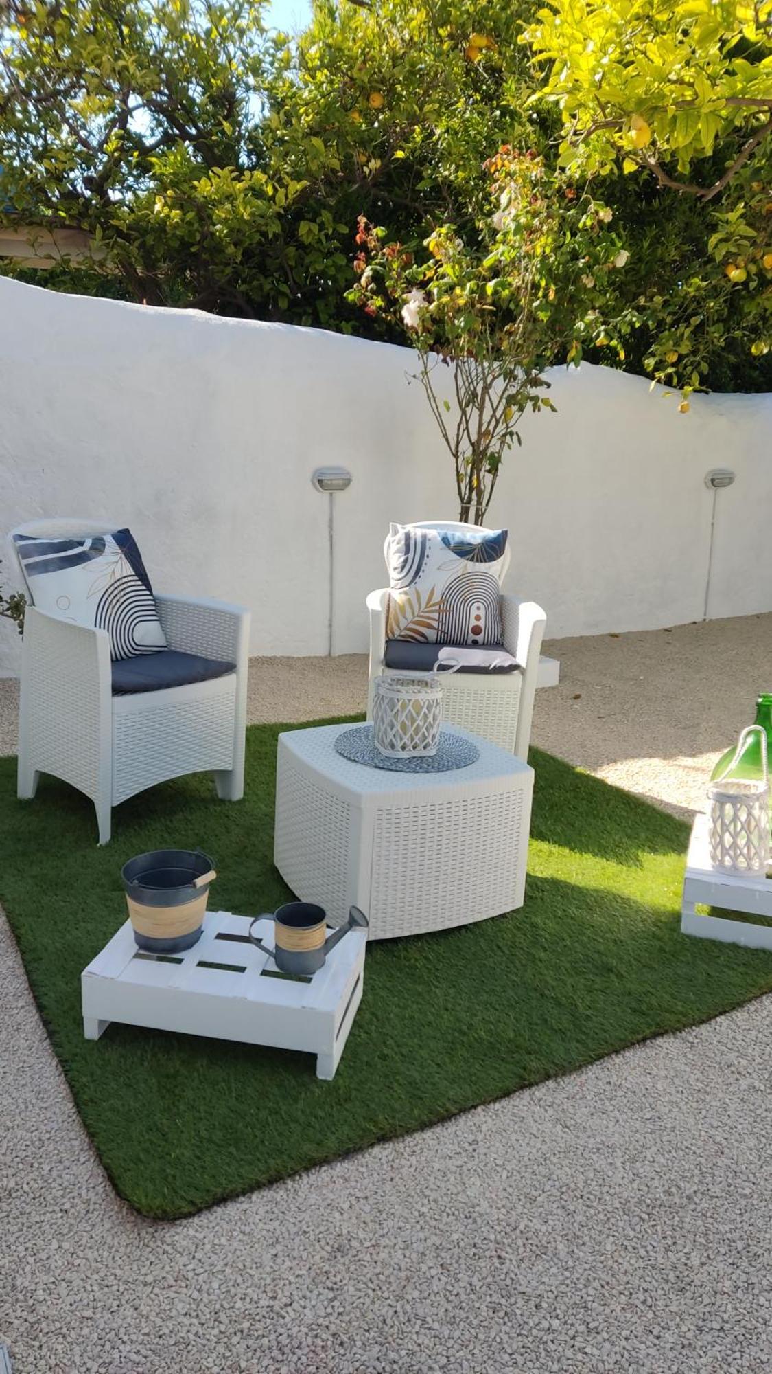 Casa Vacanze Con Giardino I Girasoli - Cin It 09006 - 9 C 2000 R4042- سورسو المظهر الخارجي الصورة