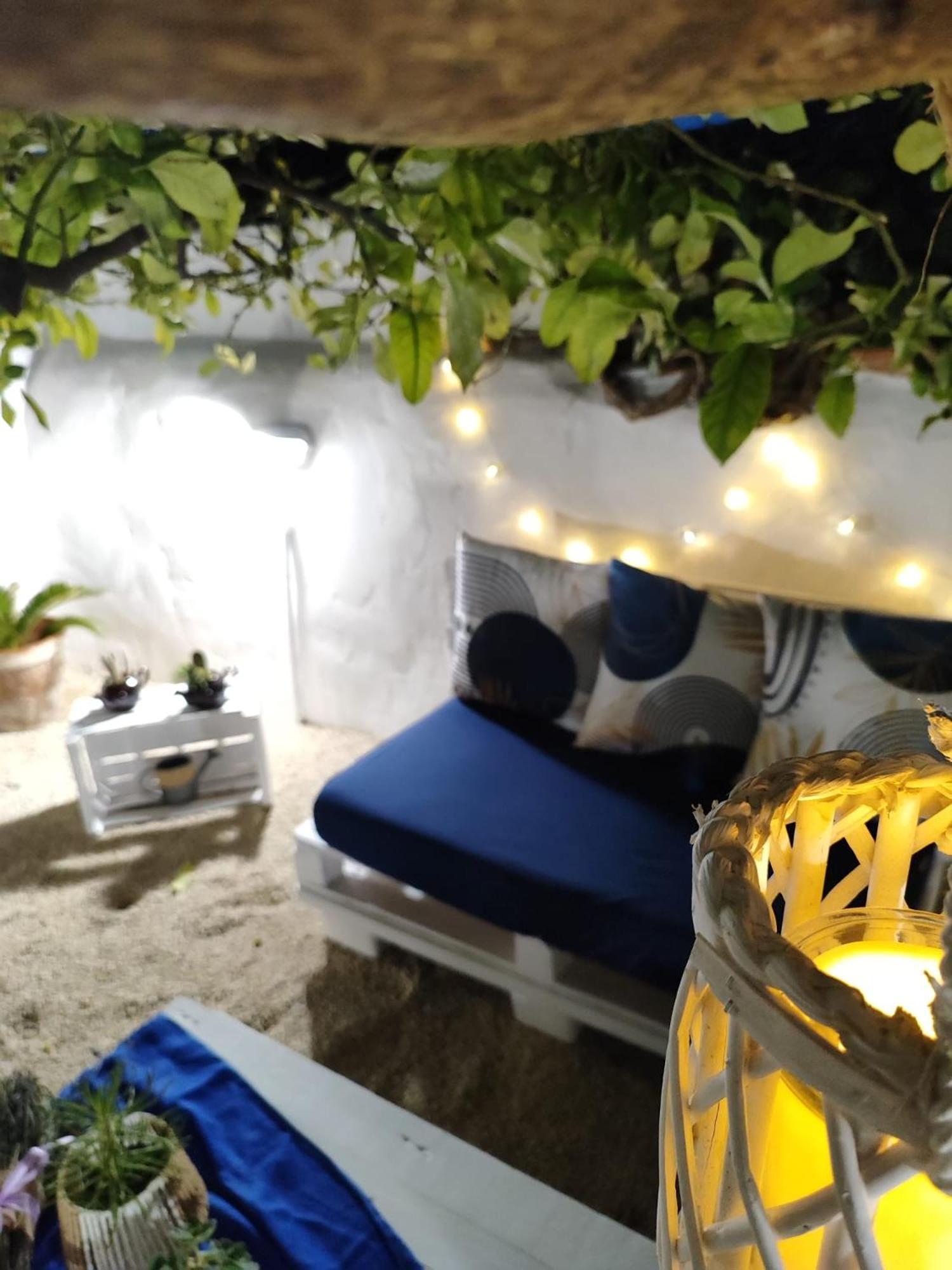 Casa Vacanze Con Giardino I Girasoli - Cin It 09006 - 9 C 2000 R4042- سورسو المظهر الخارجي الصورة